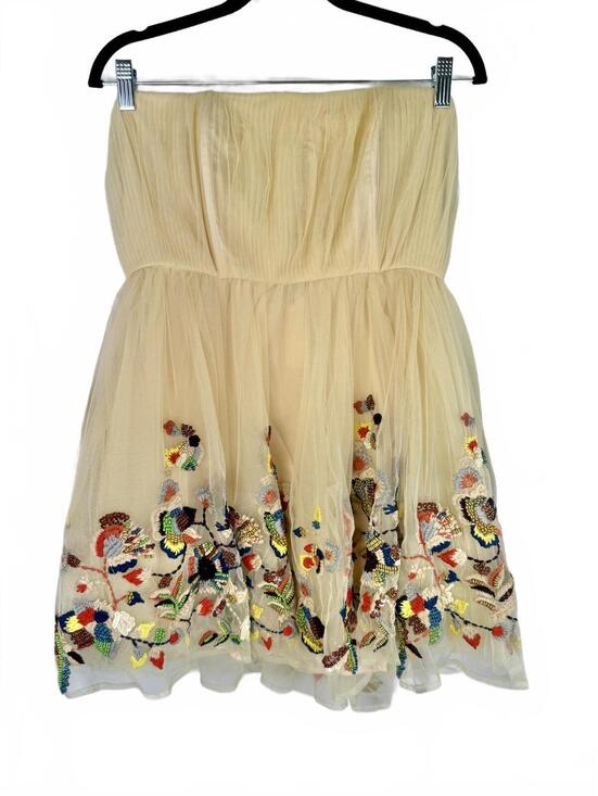 Dresses & Skirts - Nikita Mhaisalkar Strapless Embroidered Tulle Dress Size 14 NEW WITH TAGS